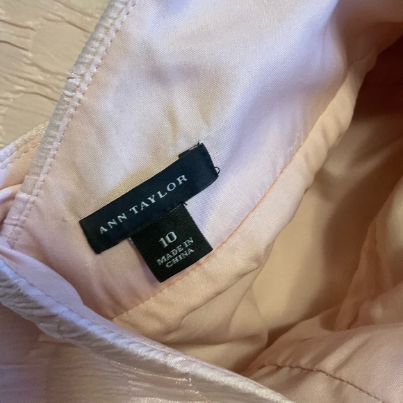 Soft pink summer or special occasion dress. - Picture 3 of 3